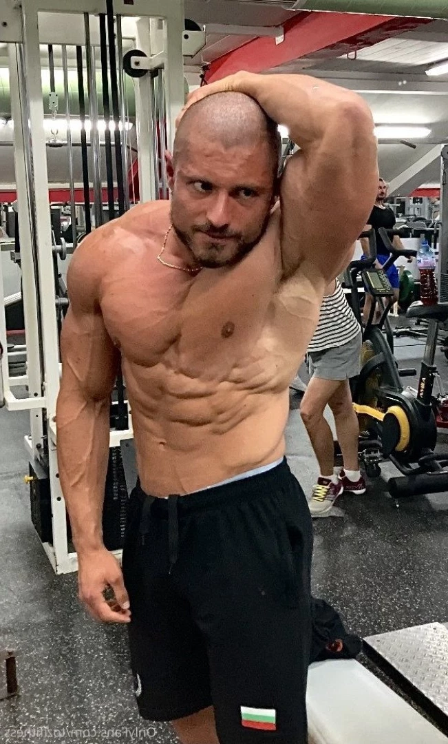 Chad Muscle😈 Top 3.3% [ tozifitness ] Onlyfans leaked photo 2895452 on Hotleaks.tv