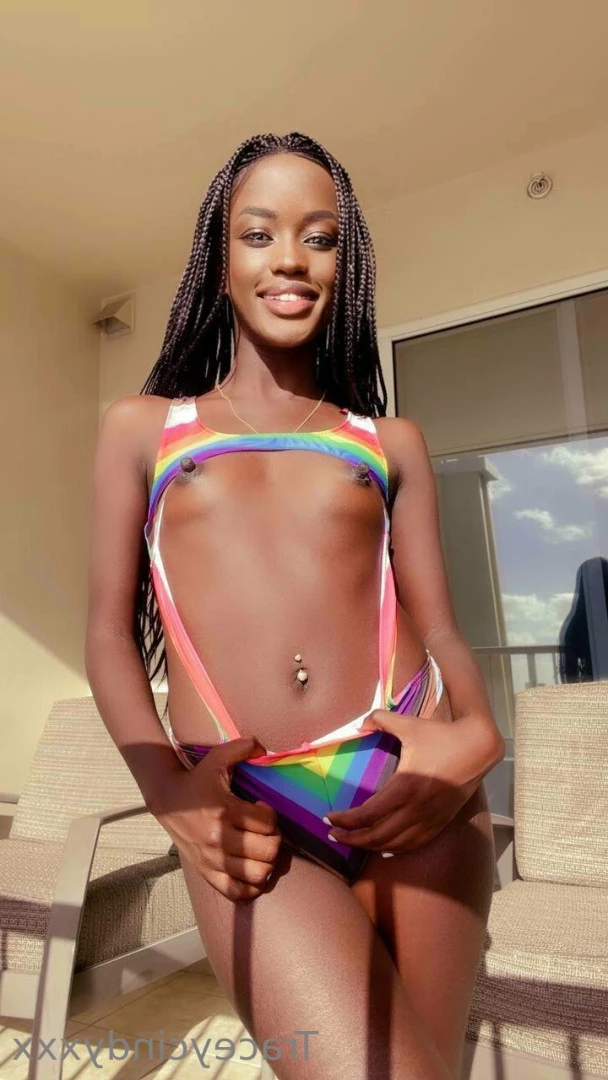 𝐘𝐎𝐔𝐑 𝐏𝐄𝐓𝐈𝐓𝐄 𝐆𝐅💝 [ traceycindyxxx ] Onlyfans leaked photo 9126400 on Hotleaks.tv