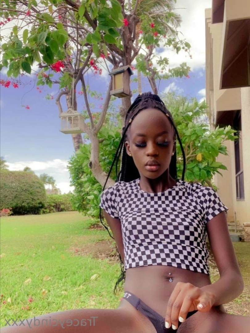 𝐘𝐎𝐔𝐑 𝐏𝐄𝐓𝐈𝐓𝐄 𝐆𝐅💝 [ traceycindyxxx ] Onlyfans leaked photo 11040227 on Hotleaks.tv