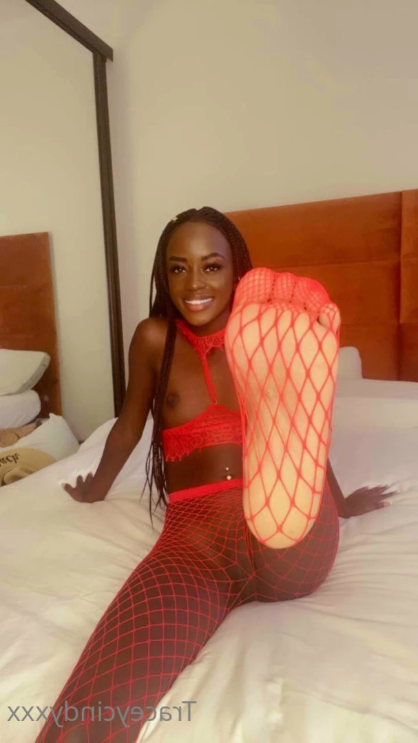 𝐘𝐎𝐔𝐑 𝐏𝐄𝐓𝐈𝐓𝐄 𝐆𝐅💝 [ traceycindyxxx ] Onlyfans leaked photo 14208849 on Hotleaks.tv
