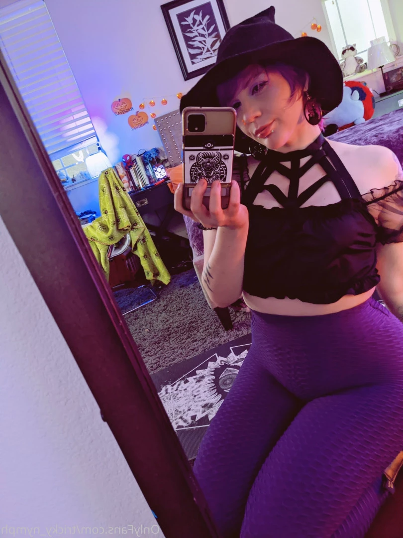𝓒𝓪𝓼𝓼𝓲𝓮 (Tricky Nymph) [ tricky_nymph ] Onlyfans leaked photo 9321895 on Hotleaks.tv