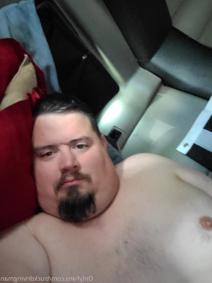 TRUCK DRIVING MAN [ truckdrivingman ] Onlyfans leaked photo 2607346 on Hotleaks.tv