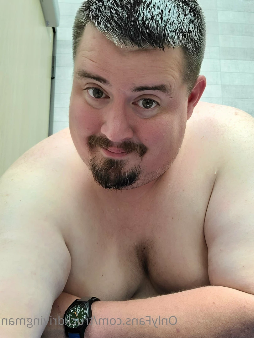 TRUCK DRIVING MAN [ truckdrivingman ] Onlyfans leaked photo 6116833 on Hotleaks.tv