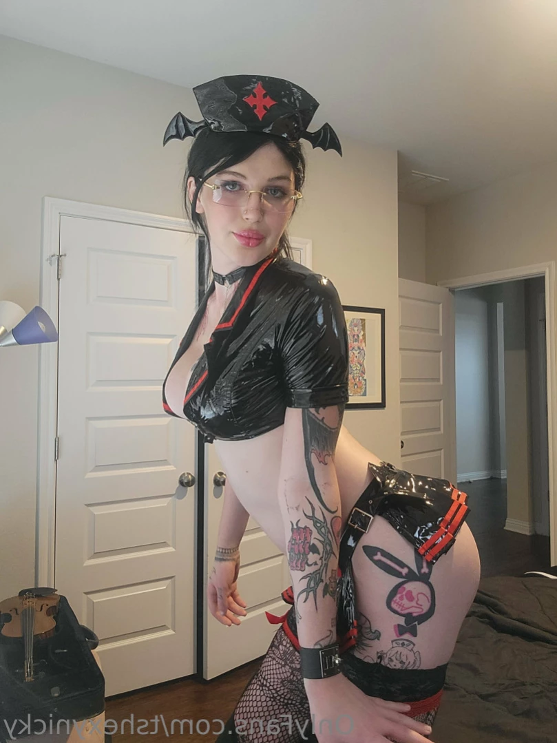 🦇🔮 Nicole Korsakova 🔮🦇 [ tshexynicky ] Onlyfans leaked photo 12777219 on Hotleaks.tv