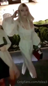 8785693