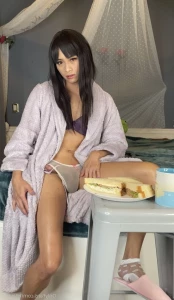 9764373