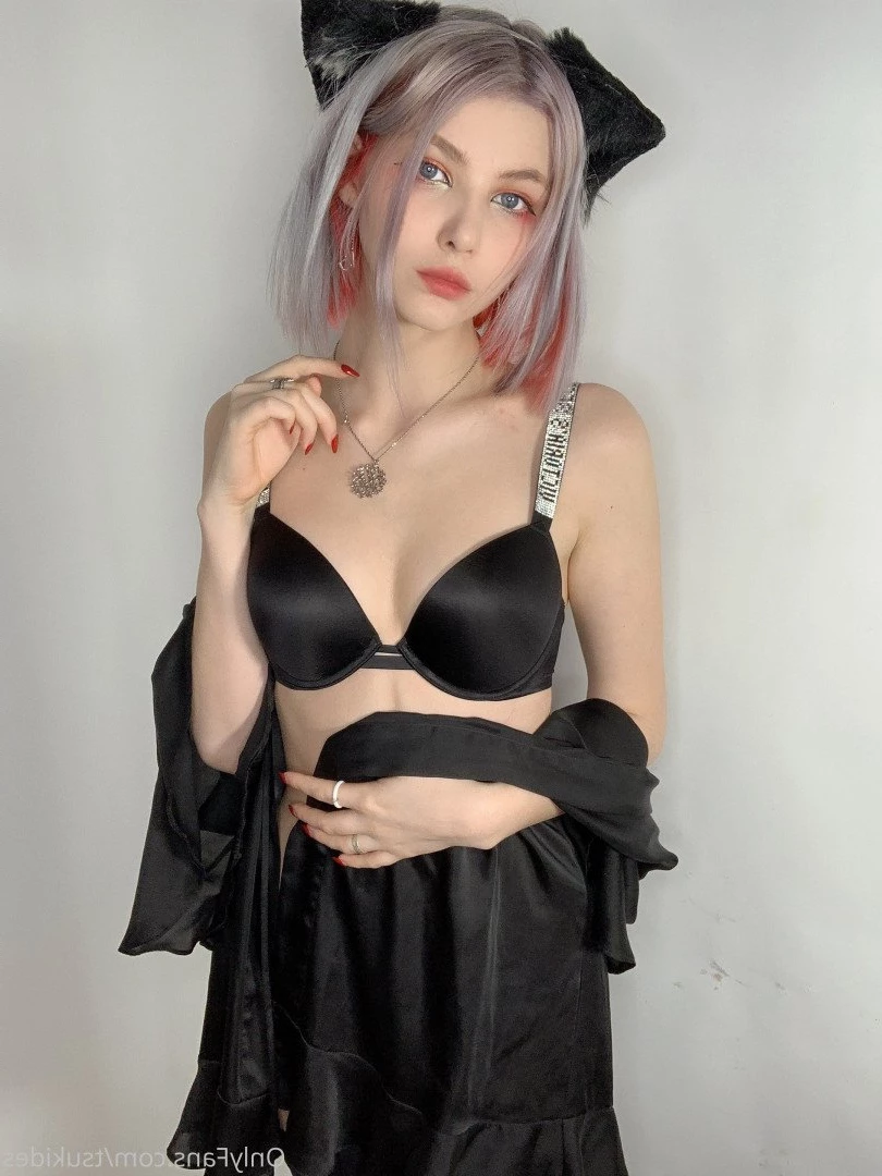 Tsuki Desu [ tsukides ] Onlyfans leaked photo 2709547 on Hotleaks.tv