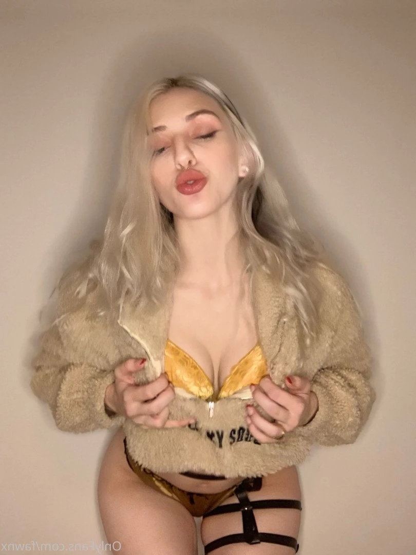 Fawne [ fawnx ] Onlyfans leaked photo 384658 on Hotleaks.tv