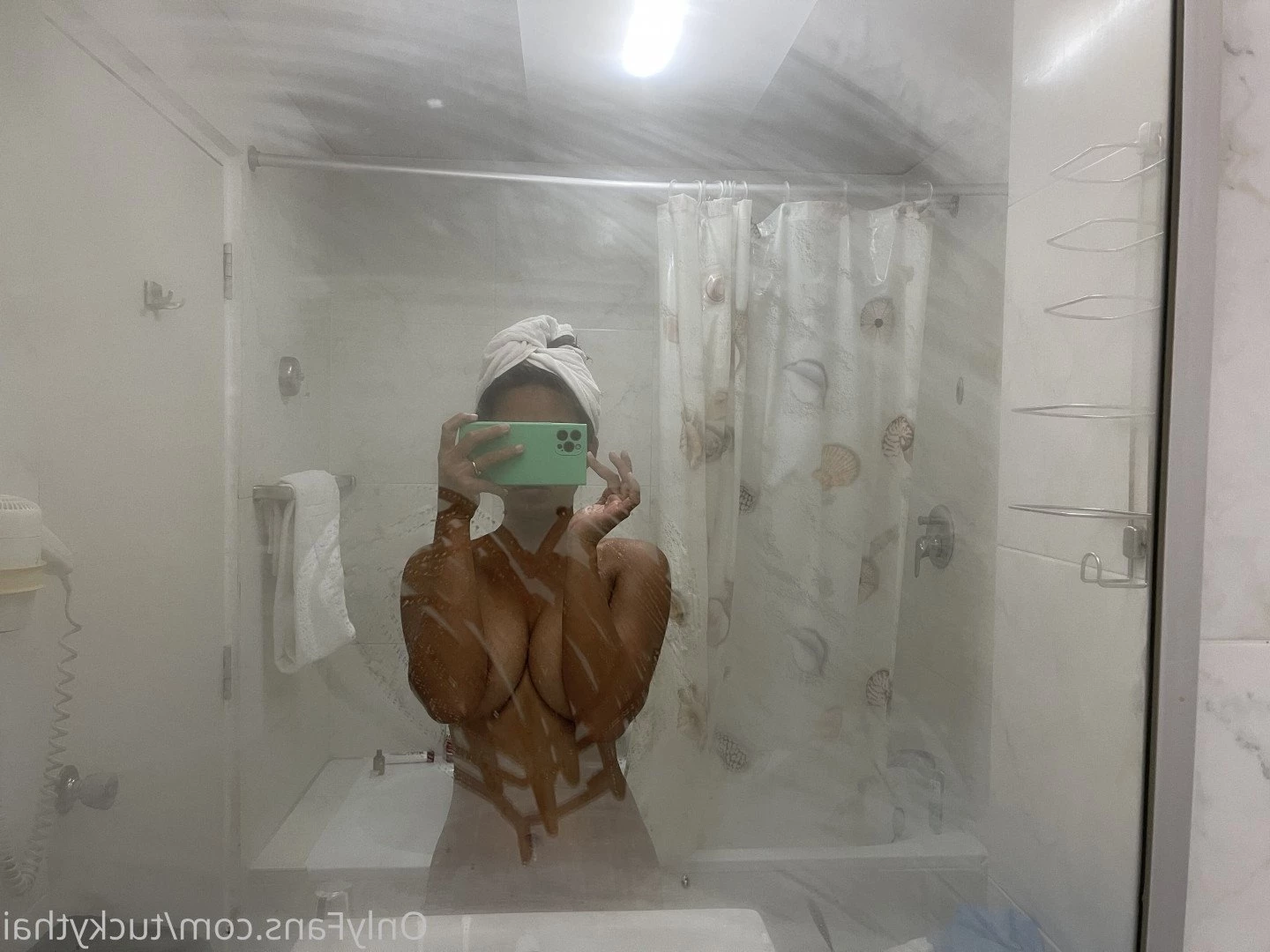 ❀ 𝗧𝗨𝗖𝗞𝗬 𝗧𝗛𝗔𝗜 ❀ [ tuckythai ] Onlyfans leaked photo 2633045 on Hotleaks.tv