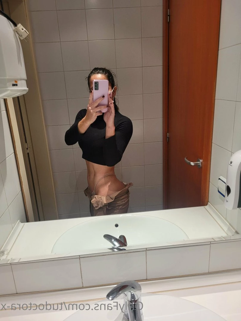 Dr.👩🏼‍⚕️💦 SQUIIRT QUEEN💦 [ tudoctora-x ] Onlyfans leaked photo 2606997 on Hotleaks.tv