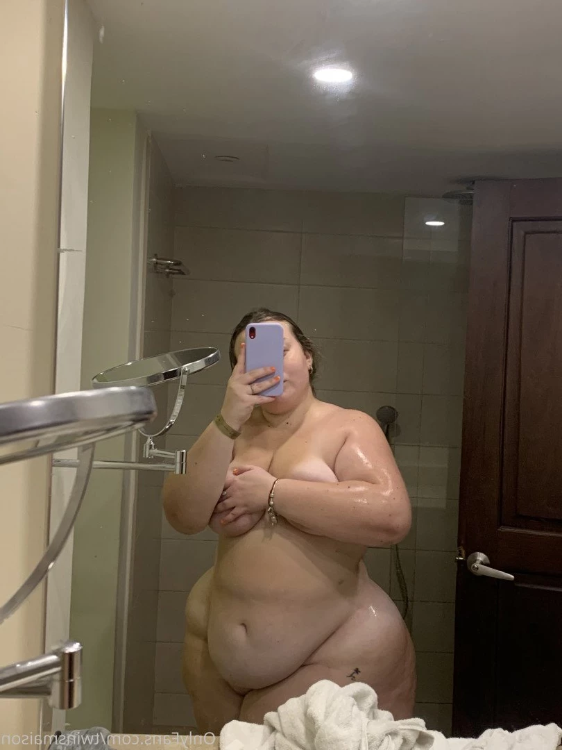 ROCIO &amp; LUCÍA MAISON [ twinsmaison ] Onlyfans leaked photo 2891653 on Hotleaks.tv