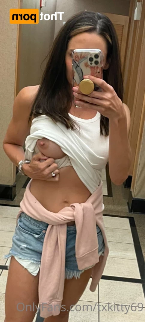 Txkitty69 Marie 💕 [ txkitty69 ] Onlyfans leaked photo 13658885 on Hotleaks.tv