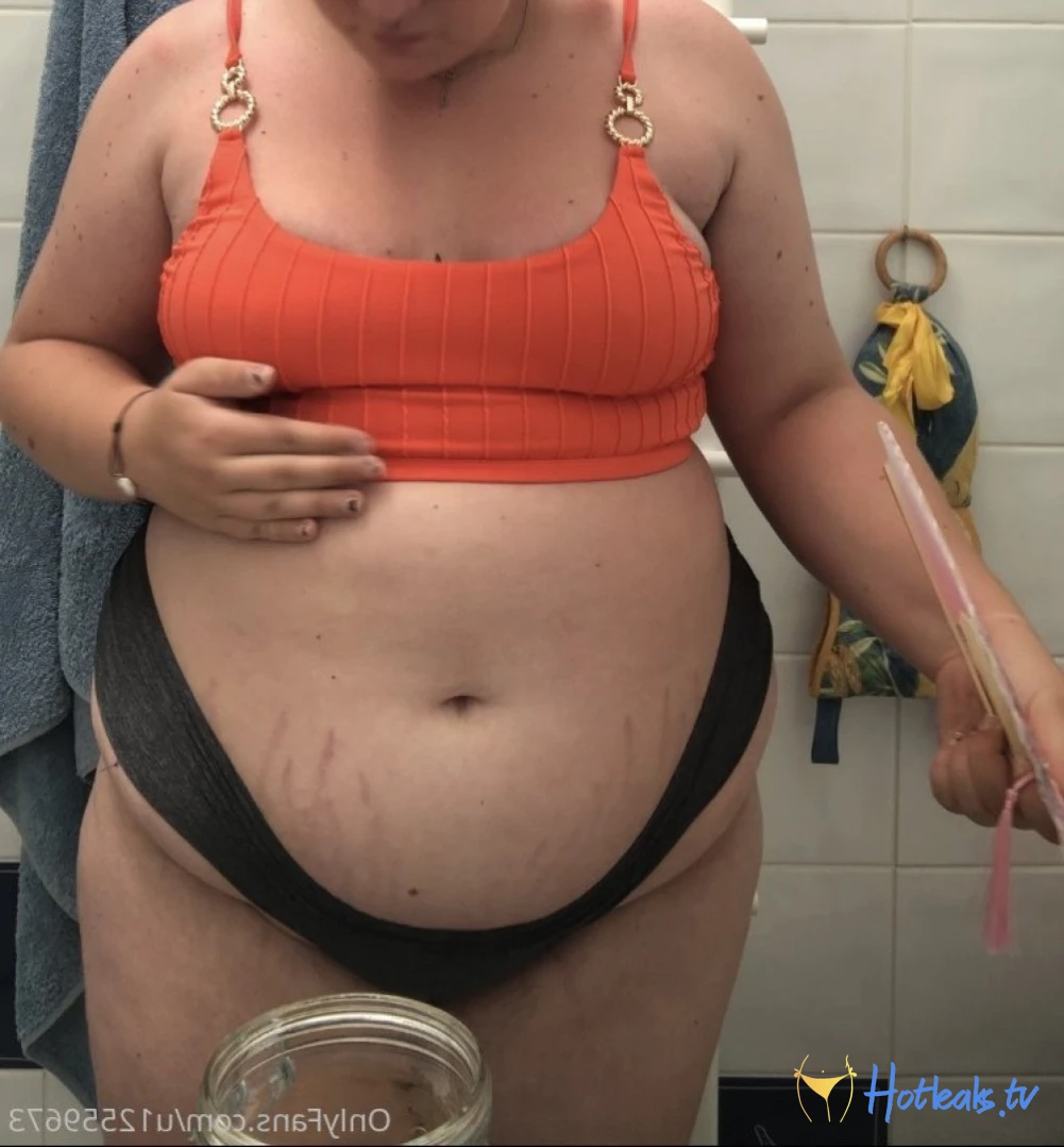 HungryLili [ u12559673 ] Onlyfans leaked photo 6017849 on Hotleaks.tv