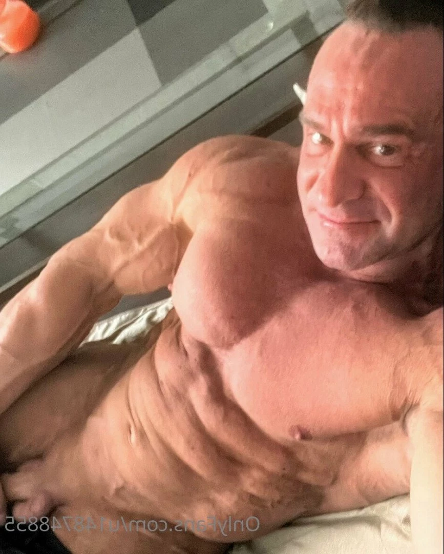 MuscleRich [ u148748855 ] Onlyfans leaked photo 2604487 on Hotleaks.tv