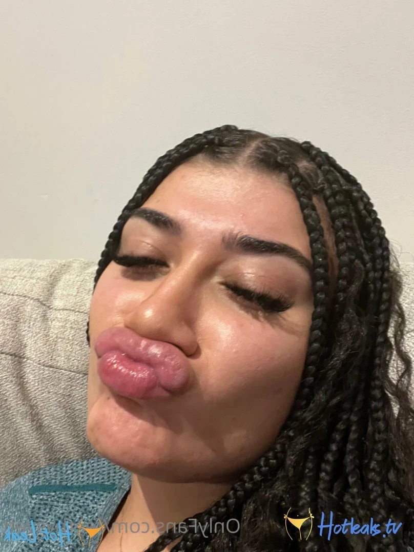 feetbysvett Onlyfans leaked photo 12920761 on Hotleaks.tv