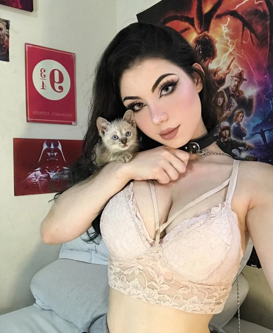 Fe Galvão [ fehgalvao ] Onlyfans leaked photo 392970 on Hotleaks.tv
