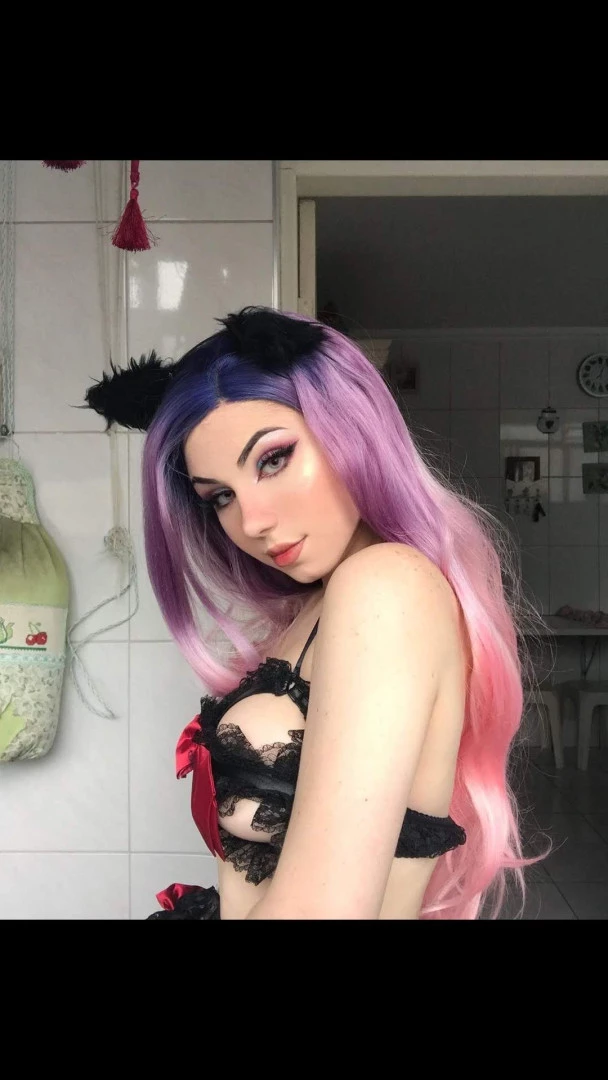 Fe Galvão [ fehgalvao ] Onlyfans leaked photo 9937550 on Hotleaks.tv
