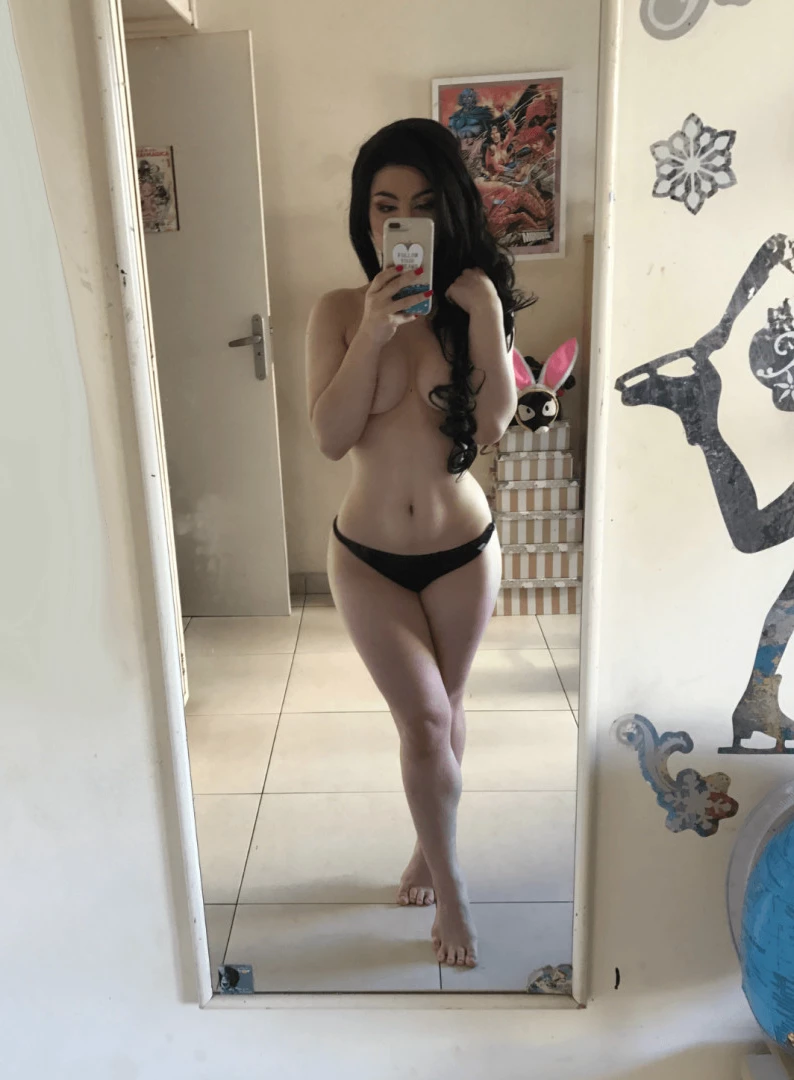 Fe Galvão [ fehgalvao ] Onlyfans leaked photo 9941034 on Hotleaks.tv