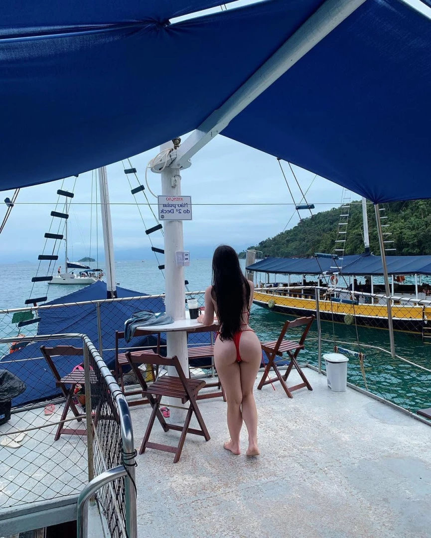 Fe Galvão [ fehgalvao ] Onlyfans leaked photo 9946809 on Hotleaks.tv