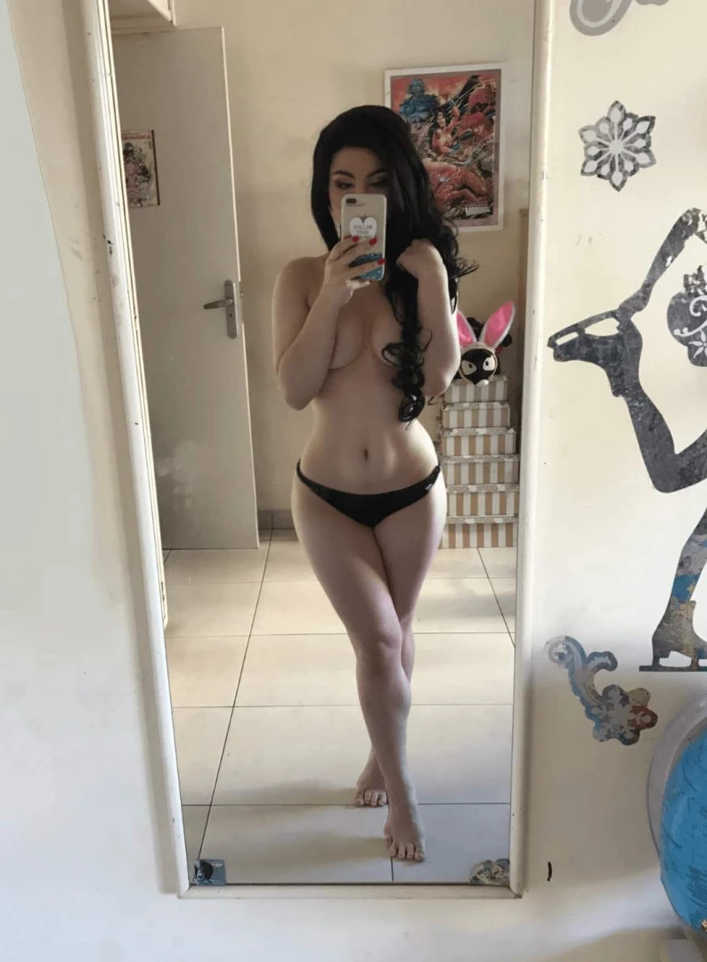 Fe Galvão [ fehgalvao ] Onlyfans leaked photo 9951066 on Hotleaks.tv
