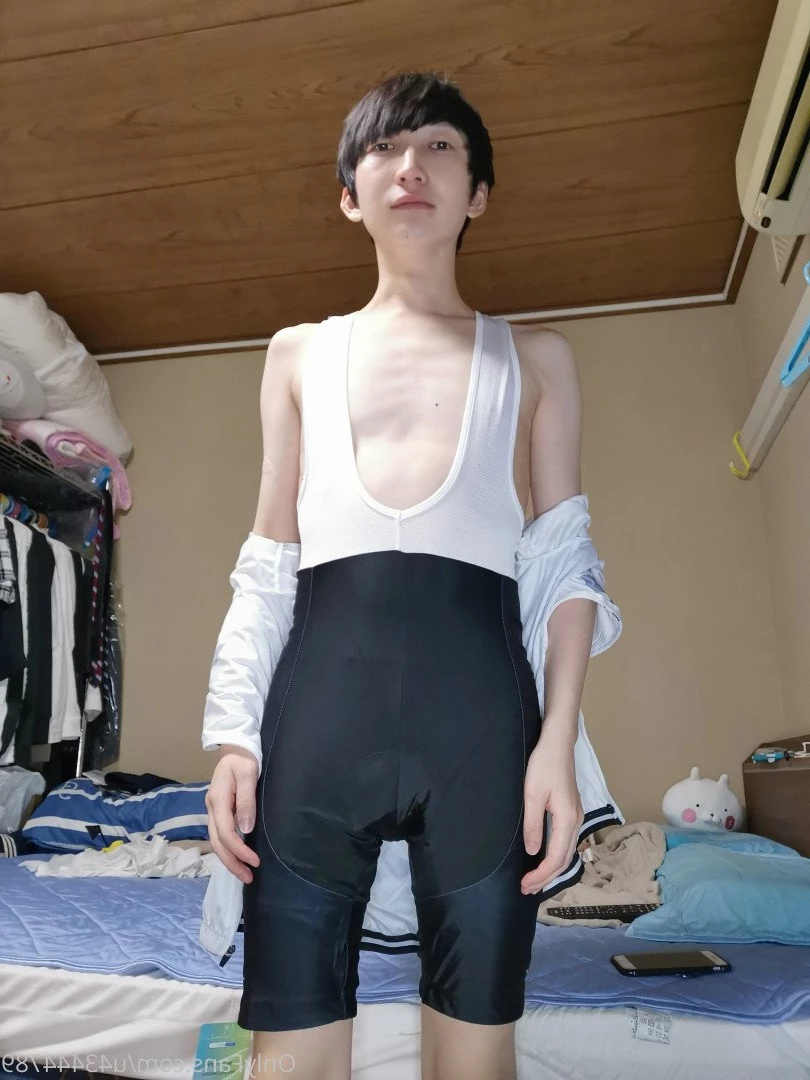 少年S [ u43444789 ] Onlyfans leaked photo 2642438 on Hotleaks.tv