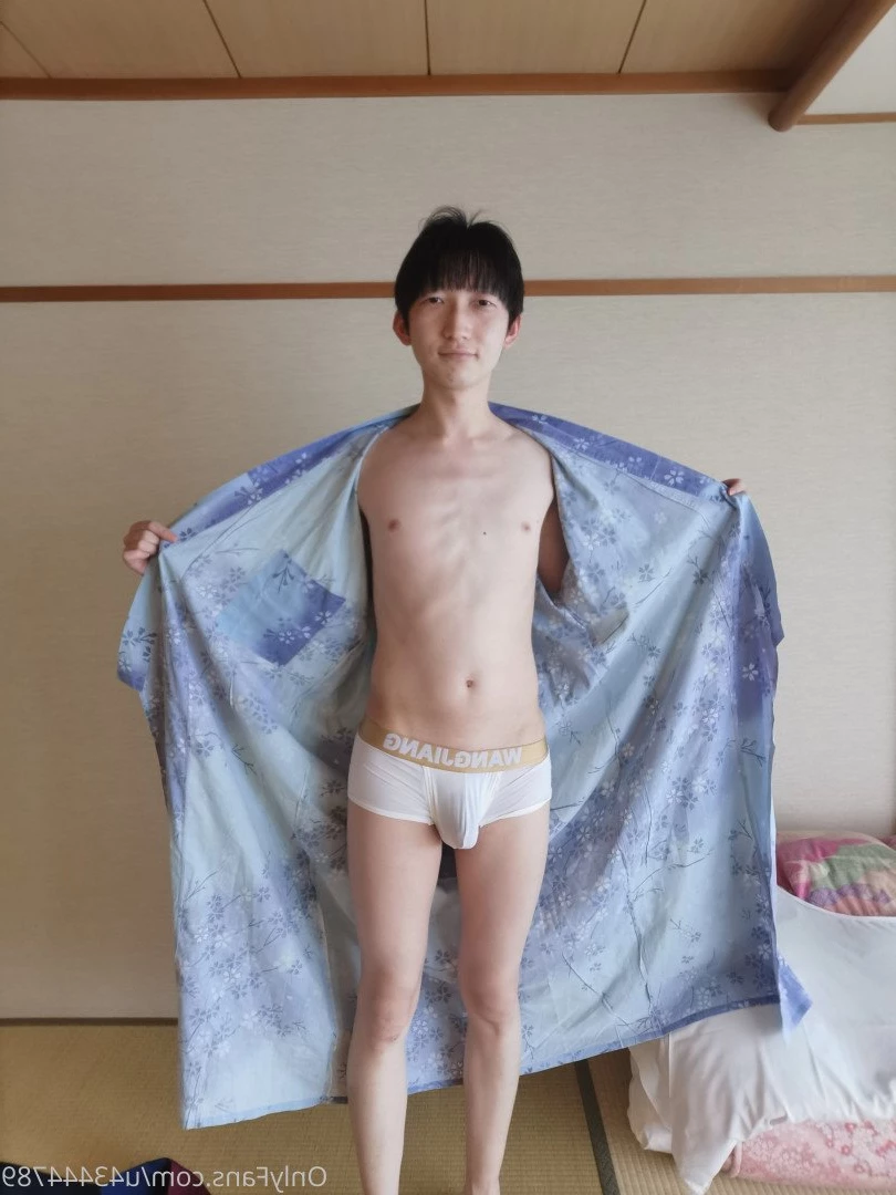 少年S [ u43444789 ] Onlyfans leaked photo 2643841 on Hotleaks.tv