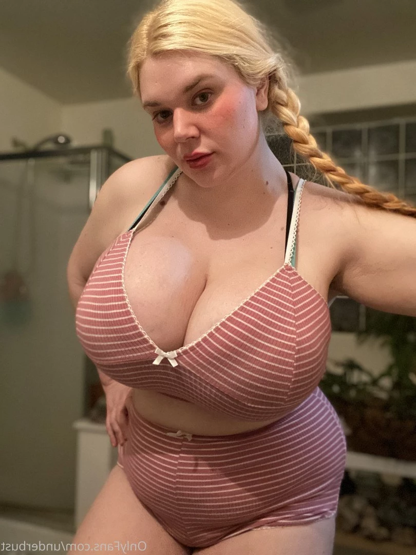 Penny Brown [ underbust ] Onlyfans leaked photo 2615814 on Hotleaks.tv