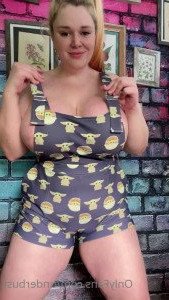 Penny Brown [ underbust ] Onlyfans leaked video 4610573 on Hotleaks.tv
