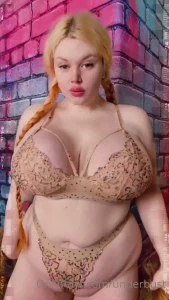 Penny Brown [ underbust ] Onlyfans leaked video 8779285 on Hotleaks.tv