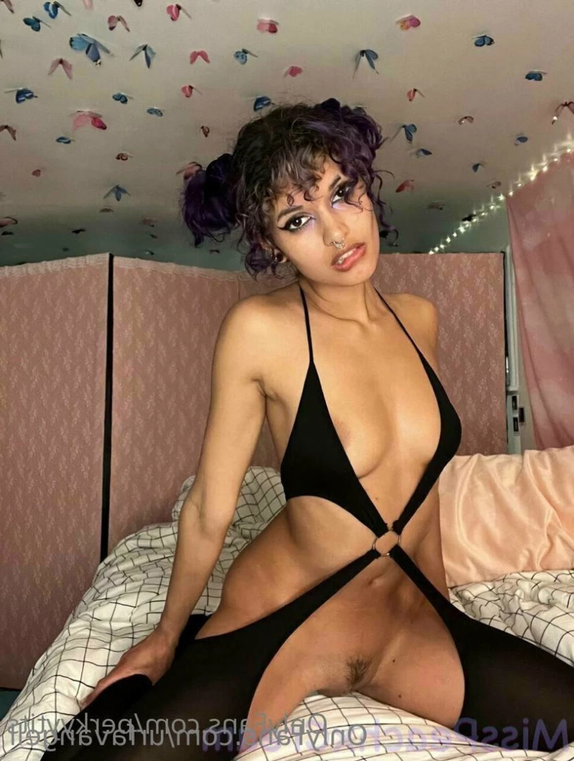 Angel😇 [ urfavangell ] Onlyfans leaked photo 7444310 on Hotleaks.tv