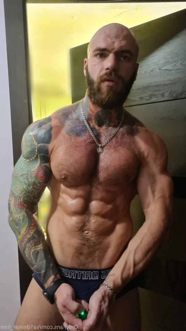 Valdemar Santana [ va1demar_free ] Onlyfans leaked photo 12704517 on Hotleaks.tv
