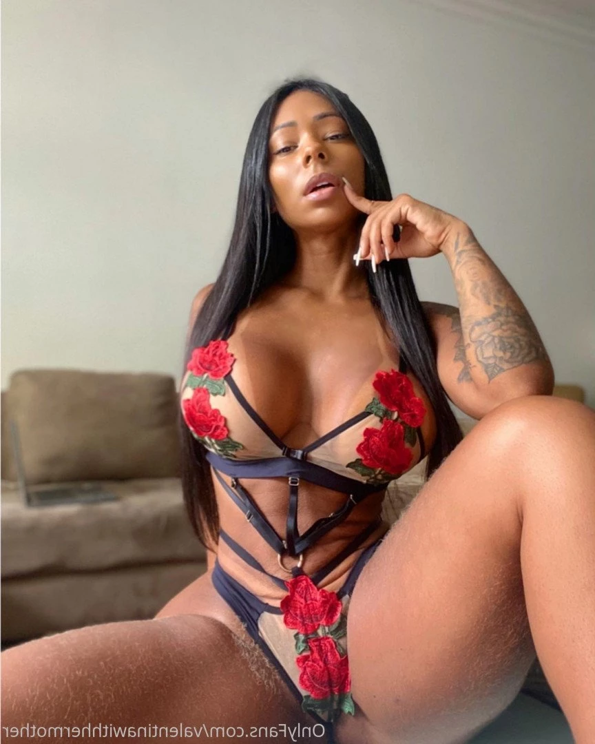 valentinaeneidoca Onlyfans leaked photo 2605114 on Hotleaks.tv