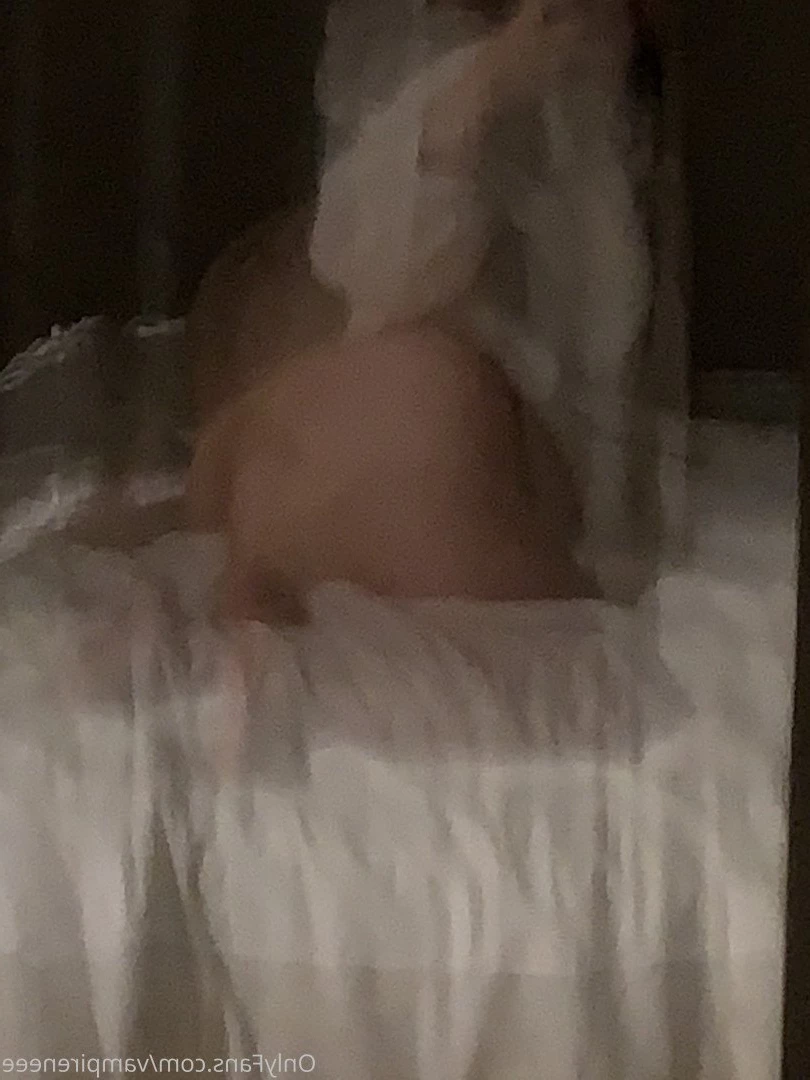 ✞ irene ✞ [ vampireneee ] Onlyfans leaked photo 2635793 on Hotleaks.tv