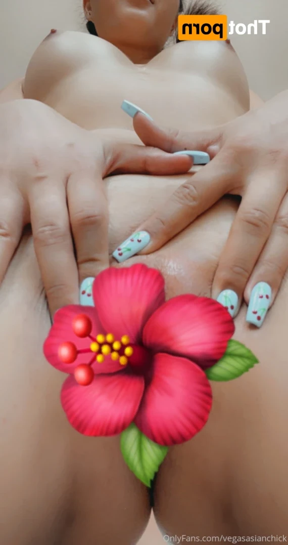 vegasasianchick Onlyfans leaked photo 14189752 on Hotleaks.tv
