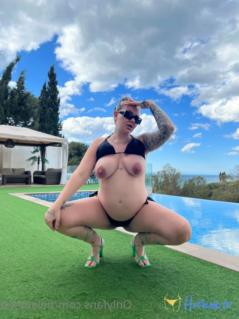 Fie Laursen 🤰 Pregnant Mommy [ fielaursen ] Onlyfans leaked photo 10909343 on Hotleaks.tv