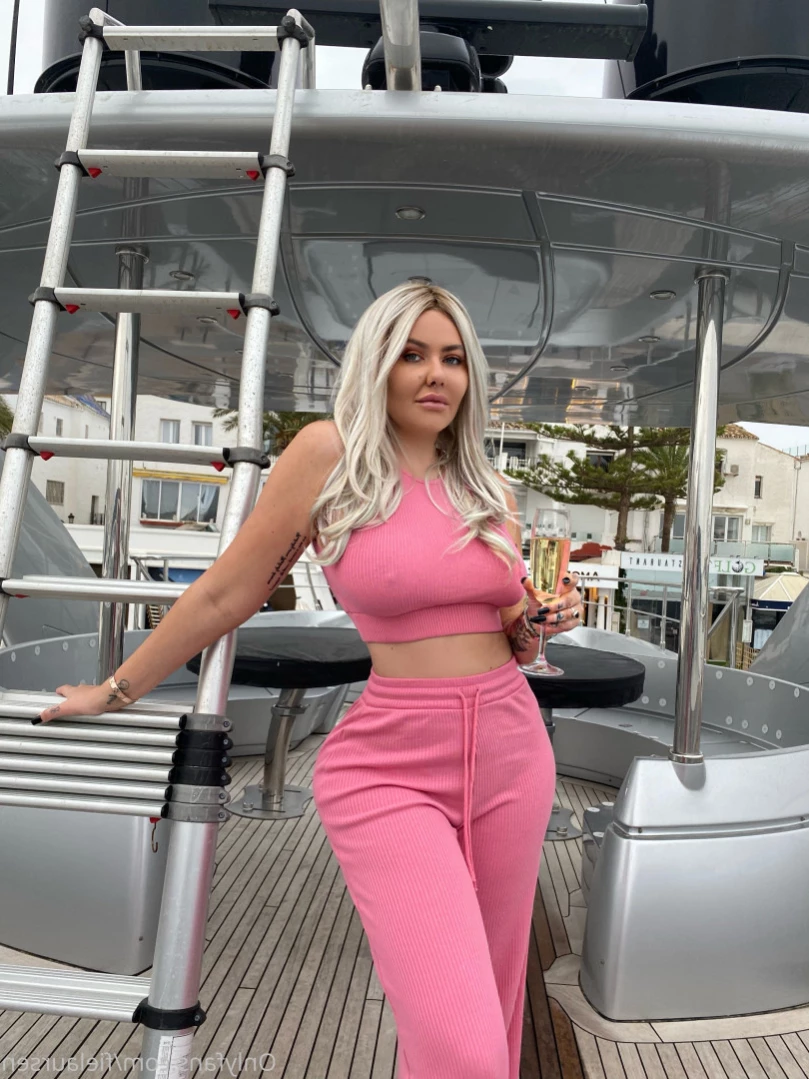 Fie Laursen 🤰 Pregnant Mommy [ fielaursen ] Onlyfans leaked photo 11543692 on Hotleaks.tv