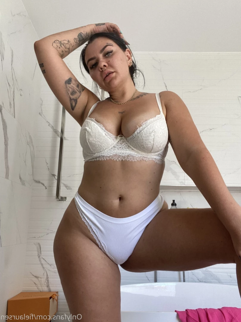 Fie Laursen 🤰 Pregnant Mommy [ fielaursen ] Onlyfans leaked photo 12124282 on Hotleaks.tv