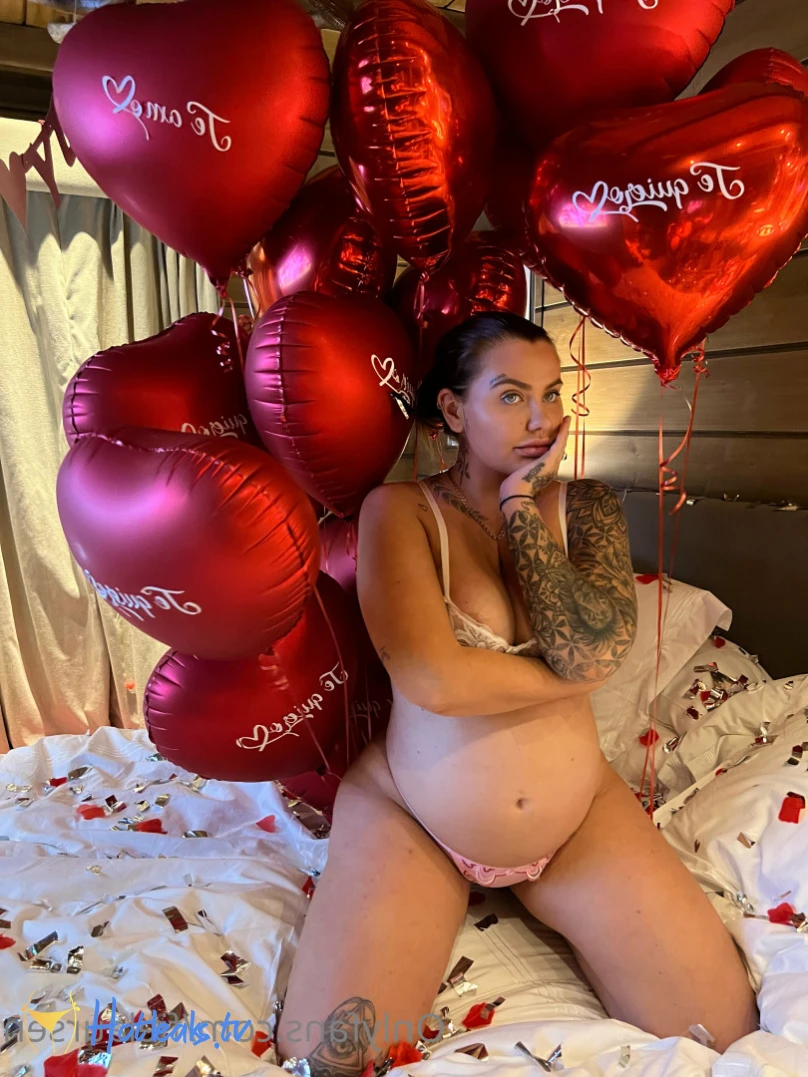 Fie Laursen 🤰 Pregnant Mommy [ fielaursen ] Onlyfans leaked photo 12385350 on Hotleaks.tv