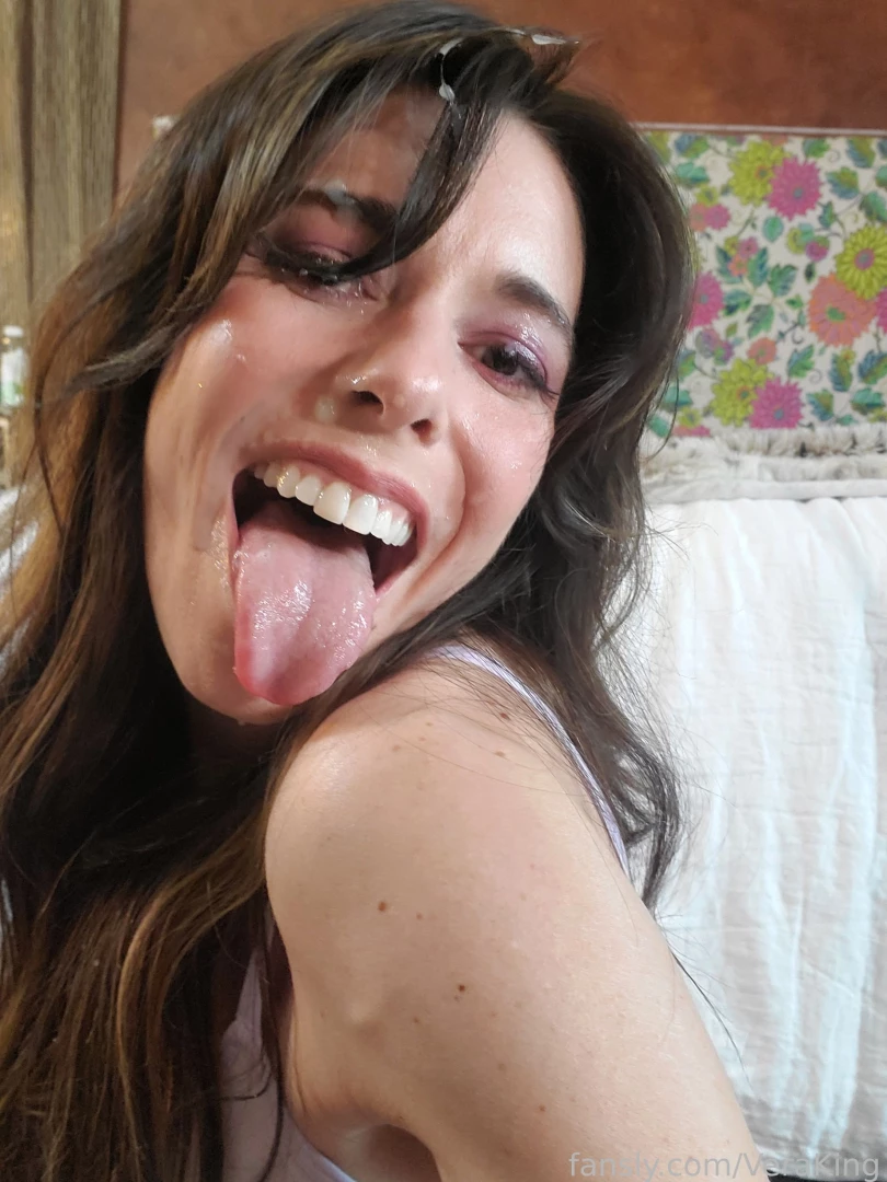Vera King [ veraking ] Onlyfans leaked photo 18495895 on Hotleaks.tv