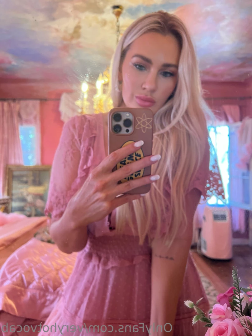 veryhotvocab Onlyfans leaked photo 12738434 on Hotleaks.tv