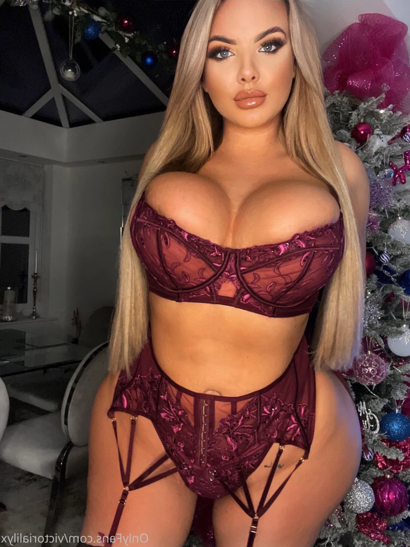 VICTORIA 💦💦 SEXTING RIGHT NOW 😈😈💦💦 [ victorialilyx ] Onlyfans leaked photo 11488832 on Hotleaks.tv