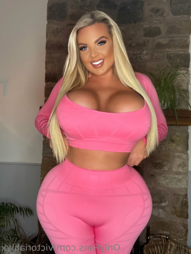 VICTORIA 💦💦 SEXTING RIGHT NOW 😈😈💦💦 [ victorialilyx ] Onlyfans leaked photo 12737801 on Hotleaks.tv