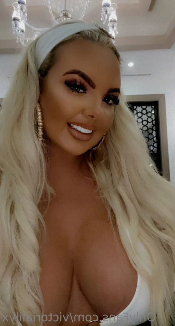 VICTORIA 💦💦 SEXTING RIGHT NOW 😈😈💦💦 [ victorialilyx ] Onlyfans leaked photo 14189595 on Hotleaks.tv