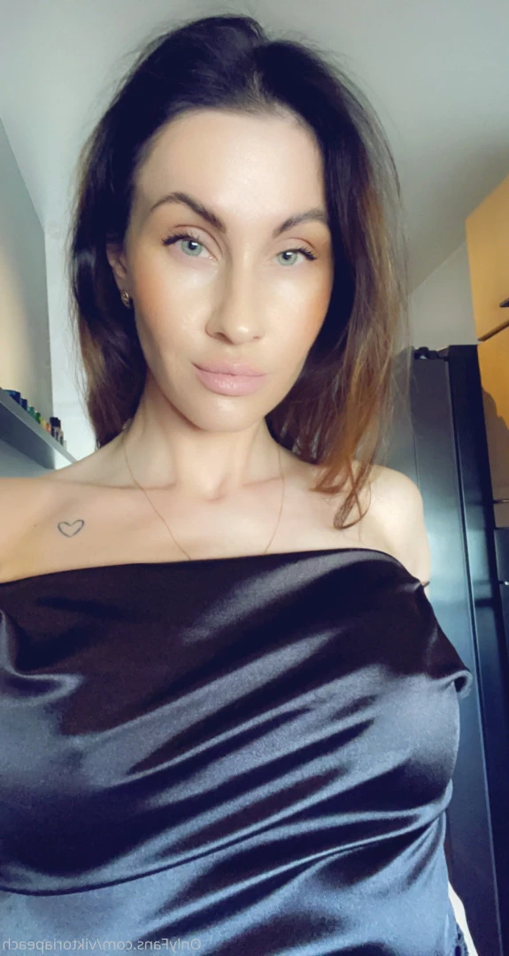 💚𝗬𝗢𝗨𝗥 𝗦𝗟𝗨𝗧𝗧𝗬 𝗚𝗜𝗥𝗟 𝗡𝗘𝗫𝗧 𝗗𝗢𝗢𝗥💚 [ viktoriapeach ] Onlyfans leaked photo 10298813 on Hotleaks.tv