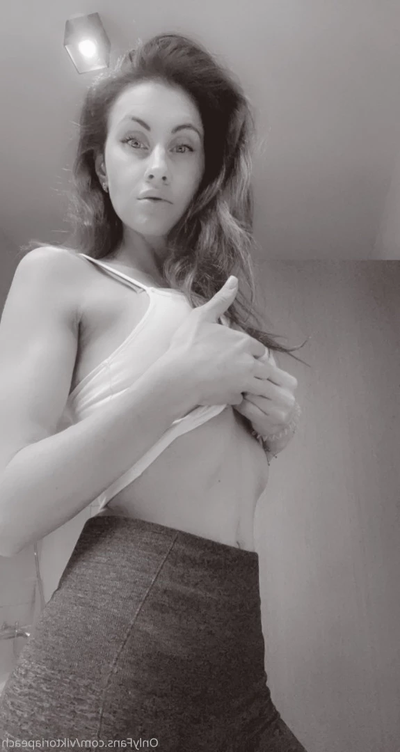 💚𝗬𝗢𝗨𝗥 𝗦𝗟𝗨𝗧𝗧𝗬 𝗚𝗜𝗥𝗟 𝗡𝗘𝗫𝗧 𝗗𝗢𝗢𝗥💚 [ viktoriapeach ] Onlyfans leaked photo 10299895 on Hotleaks.tv