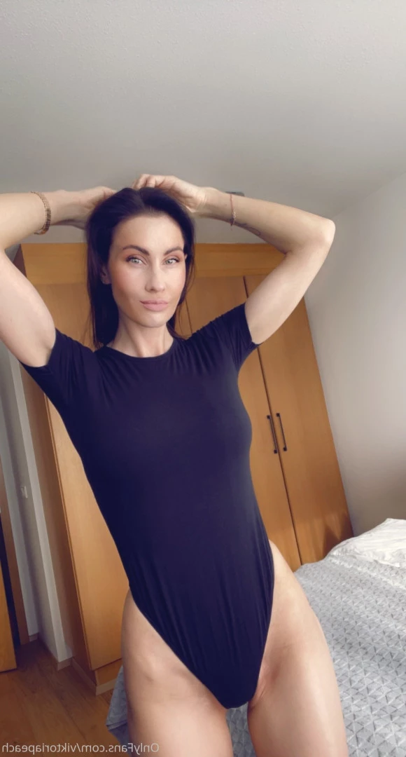 💚𝗬𝗢𝗨𝗥 𝗦𝗟𝗨𝗧𝗧𝗬 𝗚𝗜𝗥𝗟 𝗡𝗘𝗫𝗧 𝗗𝗢𝗢𝗥💚 [ viktoriapeach ] Onlyfans leaked photo 10302205 on Hotleaks.tv