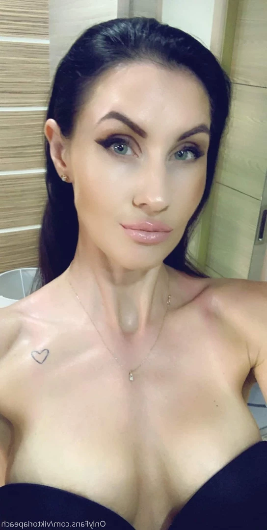 💚𝗬𝗢𝗨𝗥 𝗦𝗟𝗨𝗧𝗧𝗬 𝗚𝗜𝗥𝗟 𝗡𝗘𝗫𝗧 𝗗𝗢𝗢𝗥💚 [ viktoriapeach ] Onlyfans leaked photo 10304885 on Hotleaks.tv