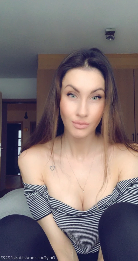 💚𝗬𝗢𝗨𝗥 𝗦𝗟𝗨𝗧𝗧𝗬 𝗚𝗜𝗥𝗟 𝗡𝗘𝗫𝗧 𝗗𝗢𝗢𝗥💚 [ viktoriapeach ] Onlyfans leaked photo 10305814 on Hotleaks.tv