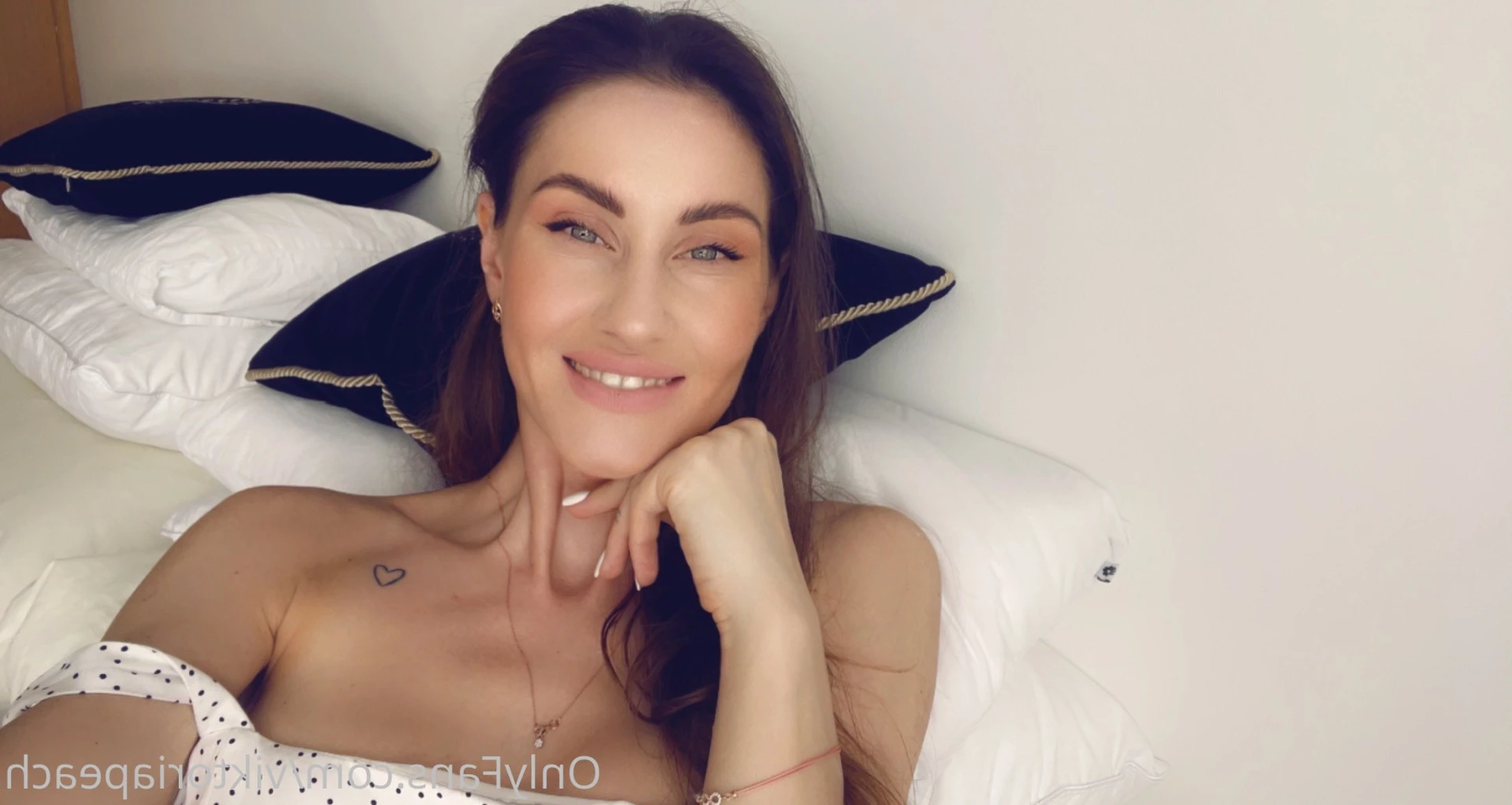 💚𝗬𝗢𝗨𝗥 𝗦𝗟𝗨𝗧𝗧𝗬 𝗚𝗜𝗥𝗟 𝗡𝗘𝗫𝗧 𝗗𝗢𝗢𝗥💚 [ viktoriapeach ] Onlyfans leaked photo 10307892 on Hotleaks.tv