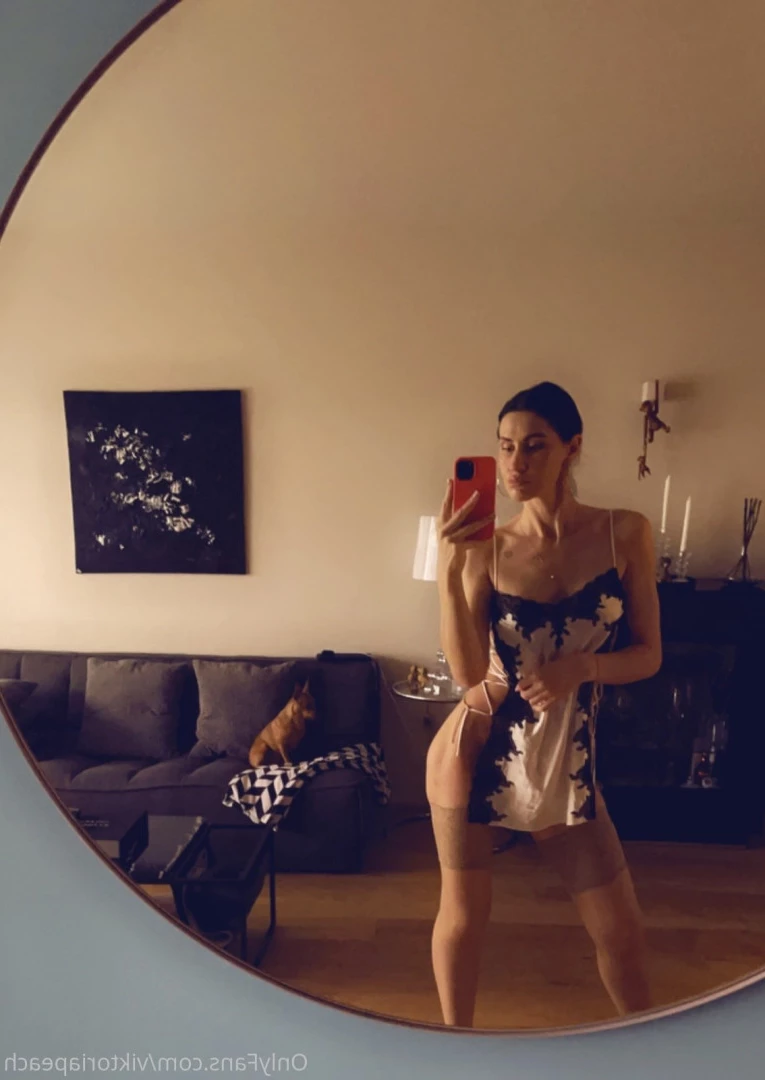 💚𝗬𝗢𝗨𝗥 𝗦𝗟𝗨𝗧𝗧𝗬 𝗚𝗜𝗥𝗟 𝗡𝗘𝗫𝗧 𝗗𝗢𝗢𝗥💚 [ viktoriapeach ] Onlyfans leaked photo 10308032 on Hotleaks.tv
